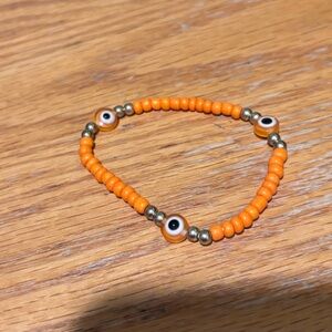 Beaded bracelet